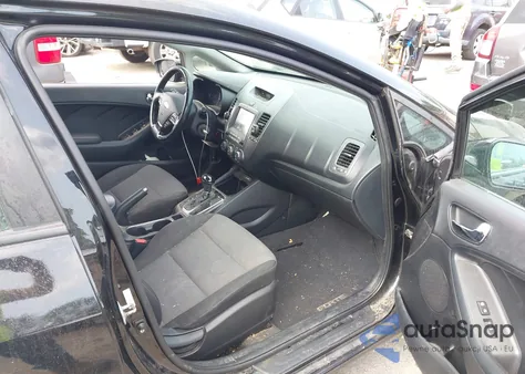 2017 Kia Forte S z USA, uszkodzony, nr VIN 3KPFL4A74HE123971